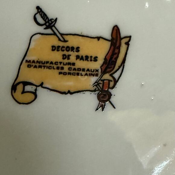 Decors de Paris Apertif Small 5" Square Porcelain Bowl Cut Corners - Picture 3 of 4